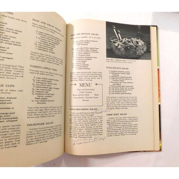 Better Homes and Gardens Salad Book Vintage 1969 Over 400 Recipes Hardback - Picture 6 of 6